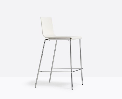 hoker Kuadra, hoker Pedrali, hoker stalowy, hoker z tworzywa, hoker do jadalni, hoker do kawiarni, hoker do restauracji, nowoczesny design, włoski design