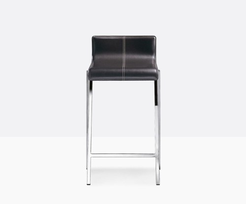 hoker Kuadra, hoker Pedrali, hoker stalowy, hoker skóra, hoker do jadalni, hoker do kawiarni, hoker do restauracji, nowoczesny design, włoski design