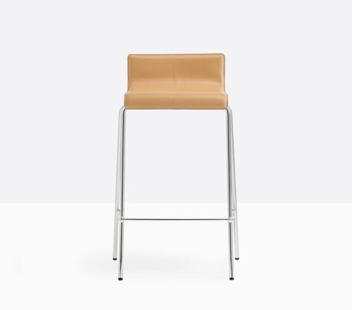 hoker Kuadra, hoker Pedrali, hoker stalowy, hoker skóra, hoker do jadalni, hoker do kawiarni, hoker do restauracji, nowoczesny design, włoski design