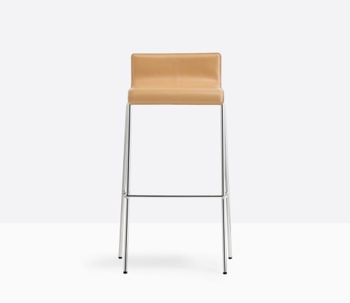 hoker Kuadra, hoker Pedrali, hoker stalowy, hoker skóra, hoker do jadalni, hoker do kawiarni, hoker do restauracji, nowoczesny design, włoski design