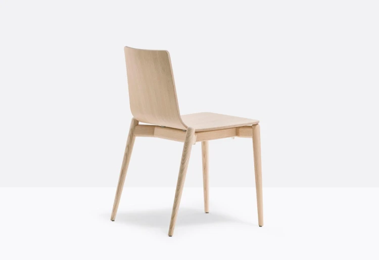 krzesło Malmo, krzesło Pedrali, krzesło drewniane, krzesło do jadalni, krzesło do kuchni, krzesło do restauracji, nowoczesny design, włoski design