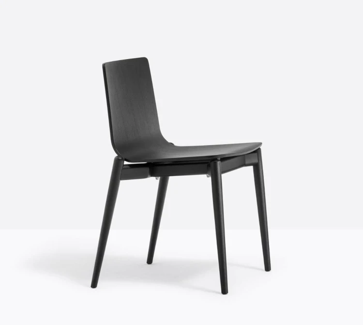 krzesło Malmo, krzesło Pedrali, krzesło drewniane, krzesło do jadalni, krzesło do kuchni, krzesło do restauracji, nowoczesny design, włoski design