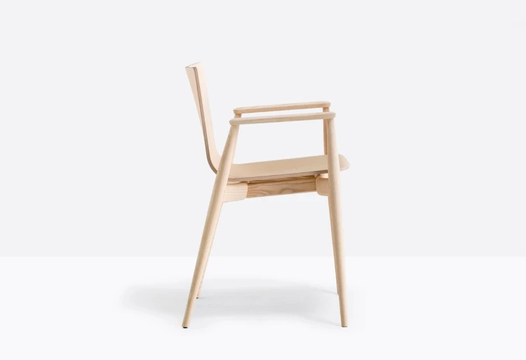 krzesło Malmo, krzesło Pedrali, krzesło drewniane, krzesło do jadalni, krzesło do kuchni, krzesło do restauracji, nowoczesny design, włoski design