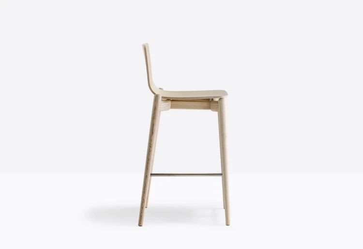 hoker Malmo, hoker Pedrali, hoker drewniany, włoski hoker, hoker do jadalni, hoker do kuchni, hoker do restauracji, nowoczesny design, włoski design