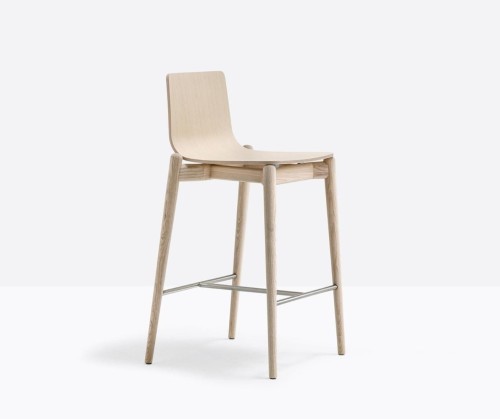 hoker Malmo, hoker Pedrali, hoker drewniany, włoski hoker, hoker do jadalni, hoker do kuchni, hoker do restauracji, nowoczesny design, włoski design