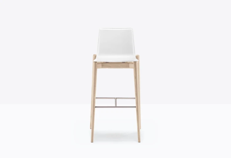 hoker Malmo, hoker Pedrali, hoker drewniany, włoski hoker, hoker do jadalni, hoker do kuchni, hoker do restauracji, nowoczesny design, włoski design