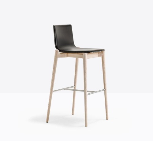 hoker Malmo, hoker Pedrali, hoker drewniany, włoski hoker, hoker do jadalni, hoker do kuchni, hoker do restauracji, nowoczesny design, włoski design