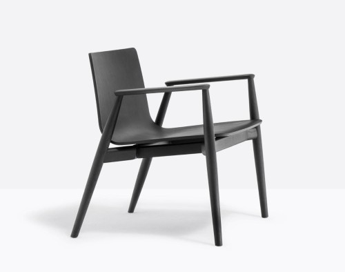 fotel Malmo, fotel Pedrali, fotel drewniany, fotel do salonu, fotel do sypialni, jesionowy fotel, wygodny fotel, nowoczesny design, włoski design