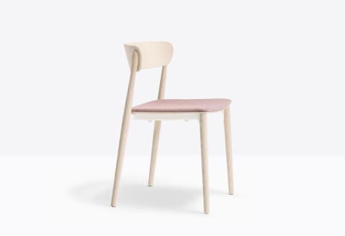 krzesło Nemea, krzesło Pedrali, krzesło drewniane, krzesło jesionowe, krzesło do jadalni, krzesło do kuchni, krzesło styl skandynawski, włoski design, nowoczesny design