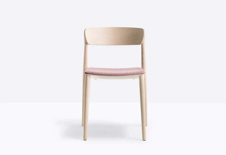 krzesło Nemea, krzesło Pedrali, krzesło drewniane, krzesło jesionowe, krzesło do jadalni, krzesło do kuchni, krzesło styl skandynawski, włoski design, nowoczesny design