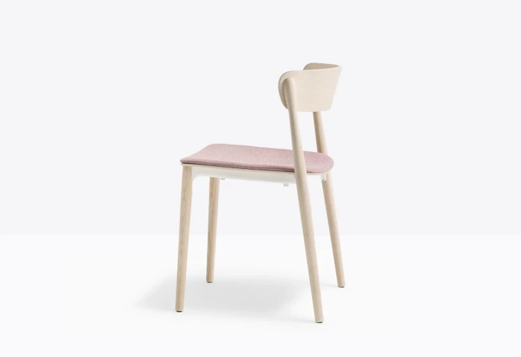krzesło Nemea, krzesło Pedrali, krzesło drewniane, krzesło jesionowe, krzesło do jadalni, krzesło do kuchni, krzesło styl skandynawski, włoski design, nowoczesny design