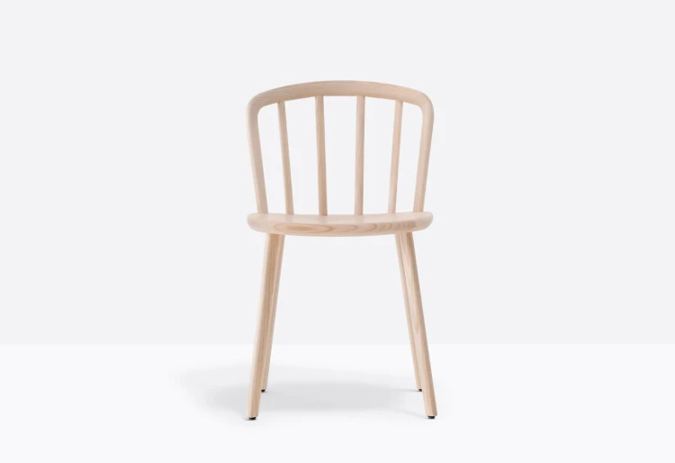krzesło Nym, krzesło Pedrali, krzesło drewniane, krzesło do jadalni, krzesło do kuchni, krzesło jesionowe, włoski design, minimalistyczne krzesło, nowoczesny design