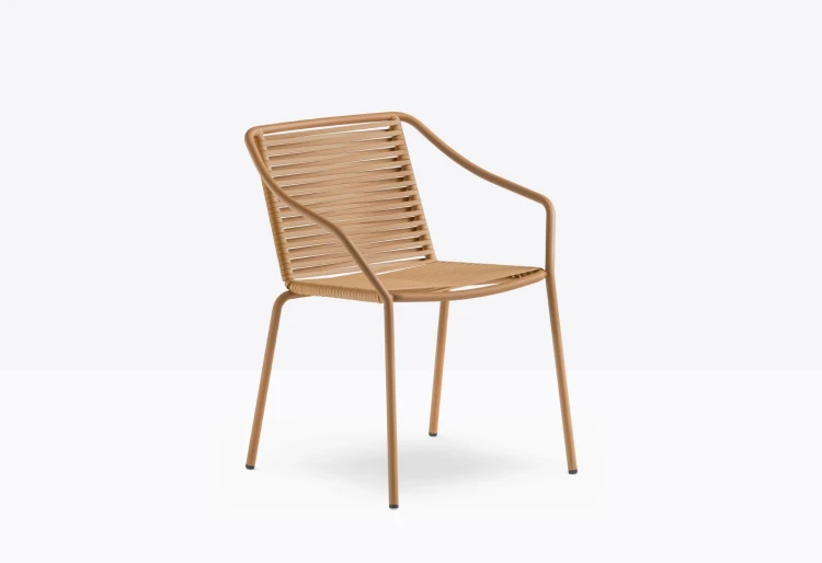 krzesło Philia, krzesło Pedrali, krzesło outdoorowe, krzesło na taras, krzesło ogrodowe, krzesło do restauracji, krzesło plecione, nowoczesny design, włoski design
