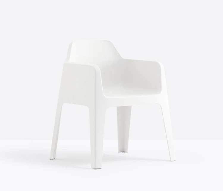 krzesło Plus, krzesło Pedrali, krzesło outdoorowe, krzesło na taras, krzesło z tworzywa, krzesło do ogrodu, krzesło do restauracji, nowoczesny design, włoski design