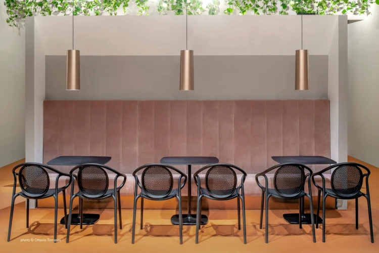krzesło Remind, krzesło Pedrali, krzesło z tworzywa, krzesło outdoorowe, krzesło do jadalni, krzesło na taras, krzesło do restauracji, włoski design, nowoczesny design