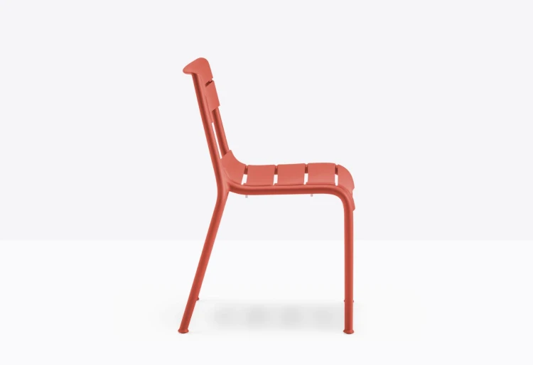 krzesło Souvenir, krzesło Pedrali, krzesło outdoorowe, krzesło z tworzywa, krzesło na taras, krzesło do restauracji, nowoczesny design, włoski design