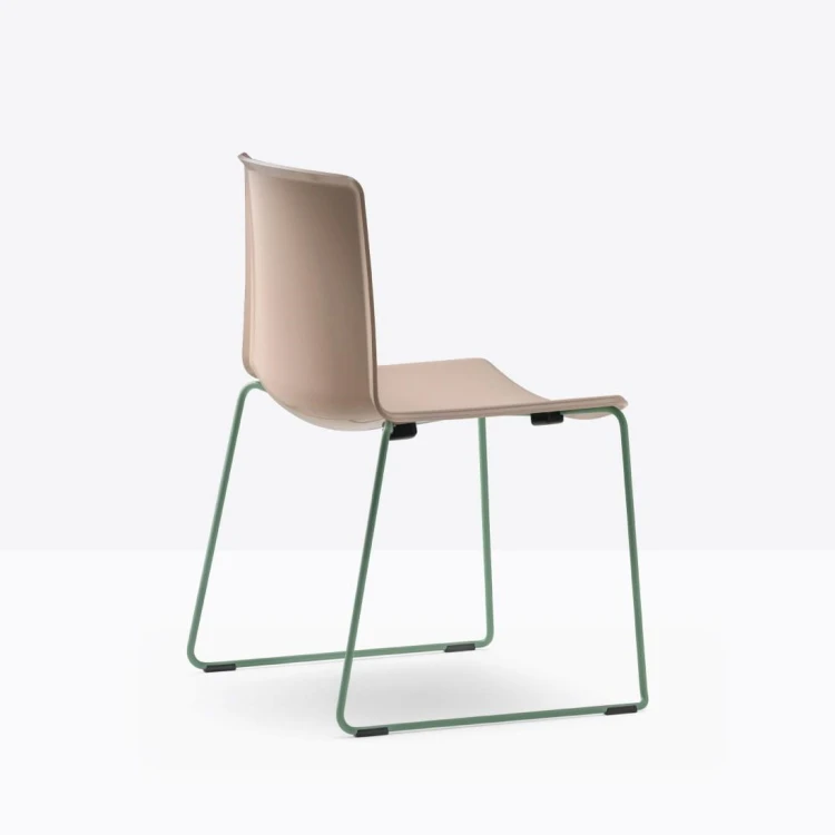 krzesło Tweet, krzesło Pedrali, krzesło do restauracji, krzesło do jadalni, krzesło do kuchni, nowoczesny design, włoski design