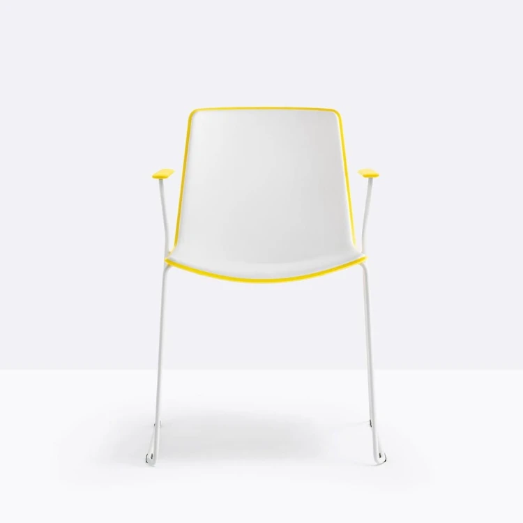 krzesło Tweet, krzesło Pedrali, krzesło do restauracji, krzesło do jadalni, krzesło do kuchni, nowoczesny design, włoski design