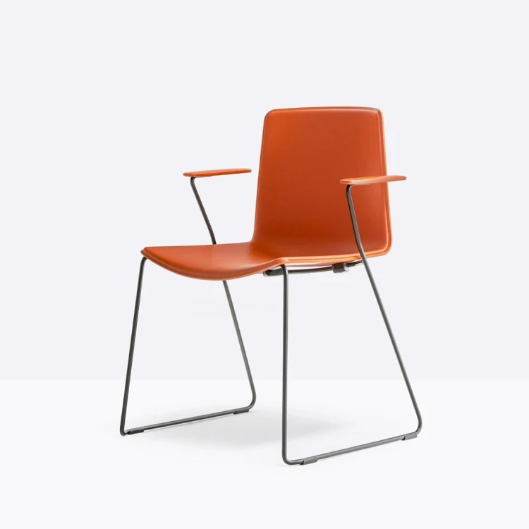 krzesło Tweet, krzesło Pedrali, krzesło do restauracji, krzesło do jadalni, krzesło do kuchni, nowoczesny design, włoski design