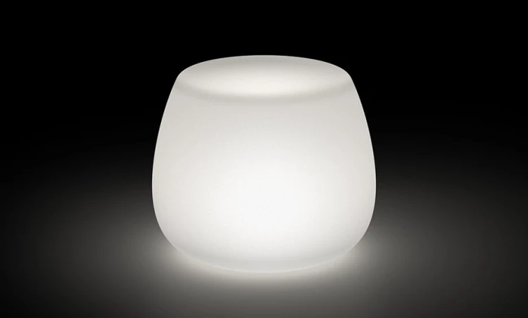 pufa Boom, pufa Plust, pufa outdoorowa, pufa na taras, pufa do ogrodu, stolik boczny, włoski design
