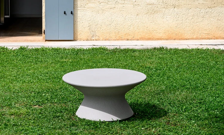 stolik kawowy Fade, stolik kawowy Plust, stolik na taras, stolik do ogrodu, stolik z tworzywa, stolik outdoorowy, włoski design, nowoczesny design