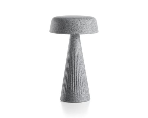 lampa Fade, lampa Plust, lampa stołowa, lampa outdoorowa, lampa na taras, nowoczesny design