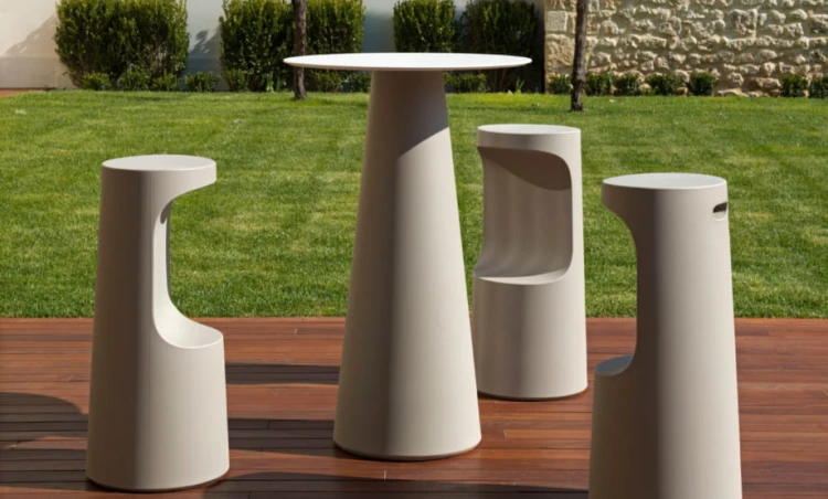 stolik barowy Fura, stolik Plust, stolik outdoorowy, stolik na taras, stolik do restauracji, stolik do kawiarni, stolik z tworzywa, włoski design