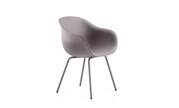 krzesło Fade, krzesło Plust, krzesło outdoorowe, krzesło na taras, krzesło do restauracji, krzesło nowoczesne, krzesło stylowe, nowoczesny design, włoski design