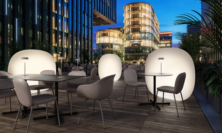 stół Fade Metal, stół Plust, stół outdoorowy, stół na taras, stół do restauracji, stół do kawiarni, włoski design, nowoczesny design