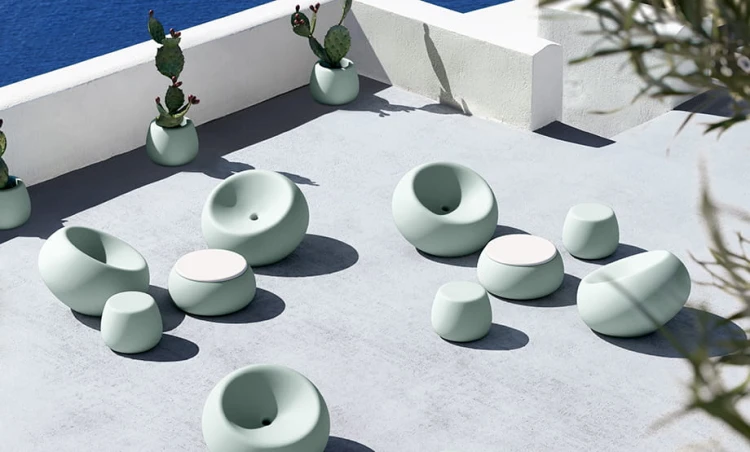 stolik kawowy TBall, stolik kawowy Plust, stolik na taras, stolik ogrodowy, stolik z tworzywa, stolik outdoorowy, stolik odporny na warunki atmosferyczne, stolik podświetlany, włoski design, nowoczesny design