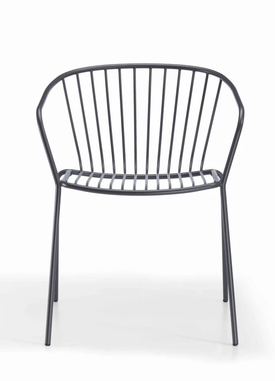 krzesło Amitha, styl industrialny, krzesło outdoor, krzesło do restauracji, minimalizm, trwałość, odporność na warunki, nowoczesny design, pręty stalowe, loft, meble komercyjne