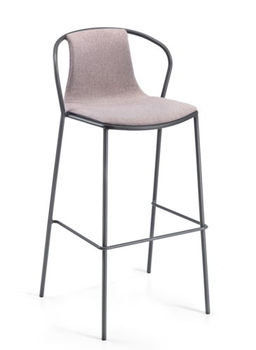 hoker Kasia, hoker Gaber, nowoczesny hoker, hoker do jadalni, włoski design, hoker do restauracji, stalowe nogi, siedzisko z tworzywa