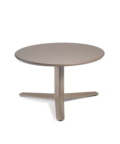 stolik kawowy Arket, stolik Gaber, stolik ze stali, stolik outdoorowy, stolik odporny na warunki atmosferyczne, stolik na taras, stolik do przestrzeni komercyjnych, włoski design