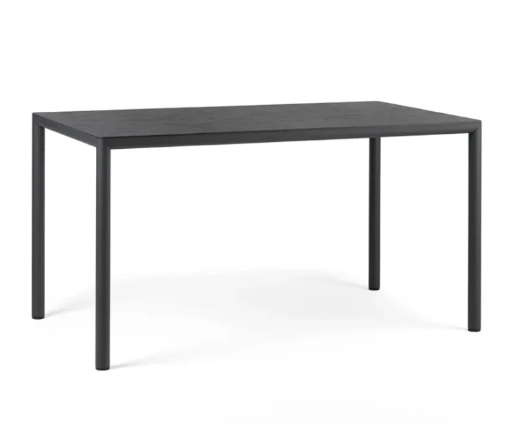 stół Piave, Nardi, stół ogrodowy, stół na taras, stół z laminatu, stół aluminiowy, stół odporny na warunki atmosferyczne, odporny na deszcz, odporny na pleśń, odporny na UV, nowoczesny stół, włoski design