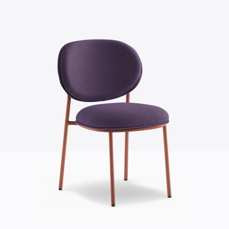 krzesło Pedrali, krzesło Stiel, krzesło tapicerowane, włoski design, stalowa rama, krzesło do jadalni, krzesło do restauracji, nowoczesne krzesło, minimalistyczny design