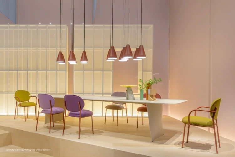 krzesło Pedrali, krzesło Stiel, krzesło tapicerowane, włoski design, stalowa rama, krzesło do jadalni, krzesło do restauracji, nowoczesne krzesło, minimalistyczny design