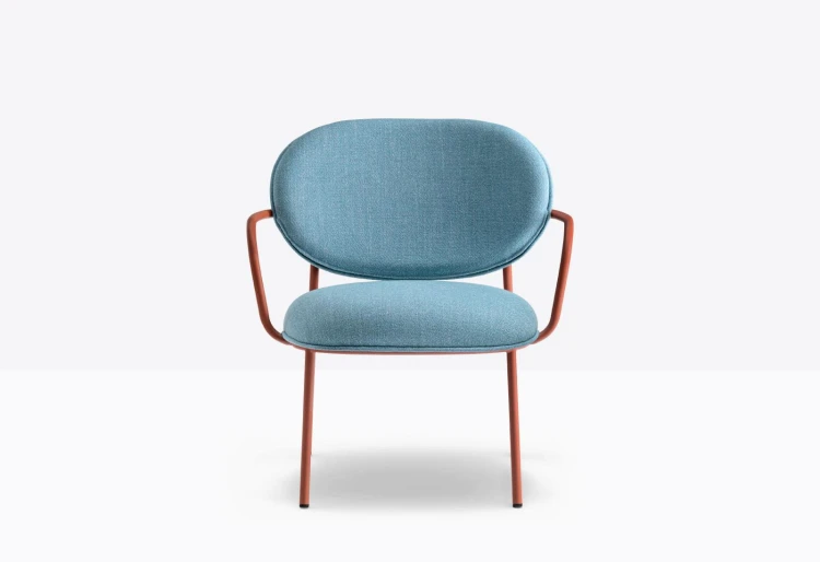 krzesło Pedrali, krzesło Stiel, krzesło tapicerowane, włoski design, stalowa rama, krzesło do jadalni, krzesło do restauracji, nowoczesne krzesło, minimalistyczny design