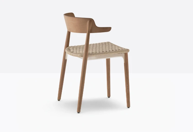 krzesło Nemea, krzesło Pedrali, krzesło drewniane, krzesło jesionowe, krzesło do jadalni, krzesło do kuchni, krzesło styl skandynawski, włoski design, nowoczesny design