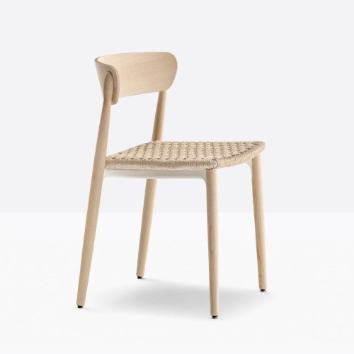 krzesło Nemea, krzesło Pedrali, krzesło drewniane, krzesło jesionowe, krzesło do jadalni, krzesło do kuchni, krzesło styl skandynawski, włoski design, nowoczesny design