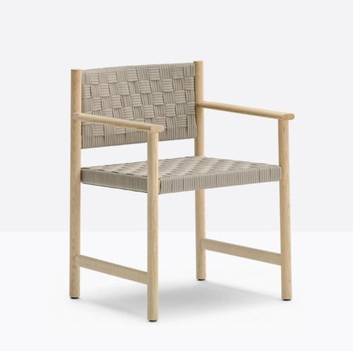 krzesło Griante, krzesło Pedrali, krzesło drewniane, krzesło z plecionym siedziskiem, krzesło do jadalni, krzesło do przestrzeni komercyjnych, włoski design