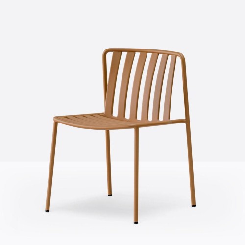 krzesło Coney, krzesło Pedrali, krzesło metalowe, krzesło outdoorowe, krzesło tarasowe, krzesło do przestrzeni komercyjnych, krzesło sztaplowane