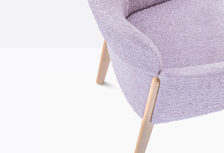 krzesło Opale, krzesło Pedrali, włoski design, krzesło tapicerowane, drewno jesionowe, drewno orzechowe, nowoczesne krzesło, eleganckie krzesło