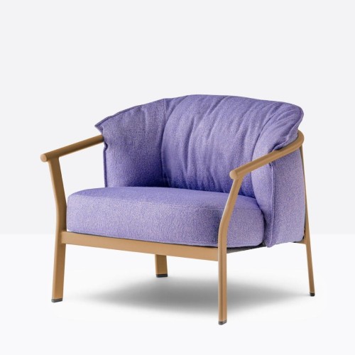 fotel Lamorisse, fotel Pedrali, włoski design, fotel aluminiowy, fotel tapicerowany, fotel z podłokietnikami, fotel outdoorowy, elegancki fotel, meble włoskie, fotel na taras, fotel do restauracji