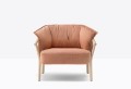 fotel Lamorisse, fotel Pedrali, włoski design, fotel drewniany, fotel tapicerowany, fotel z podłokietnikami, drewno jesionowe, meble włoskie, fotel do salonu, fotel do restauracji, komfortowe siedzisko