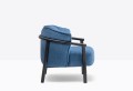 fotel Lamorisse, fotel Pedrali, włoski design, fotel drewniany, fotel tapicerowany, fotel z podłokietnikami, drewno jesionowe, meble włoskie, fotel do salonu, fotel do restauracji, komfortowe siedzisko
