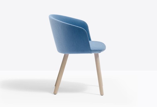 krzesło Nym, krzesło Pedrali, włoski design, krzesło drewniane, krzesło tapicerowane, krzesło do jadalni, krzesło do restauracji, krzesło ergonomiczne