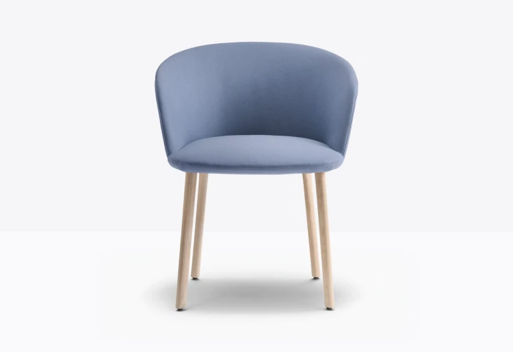 krzesło Nym, krzesło Pedrali, włoski design, krzesło drewniane, krzesło tapicerowane, krzesło do jadalni, krzesło do restauracji, krzesło ergonomiczne