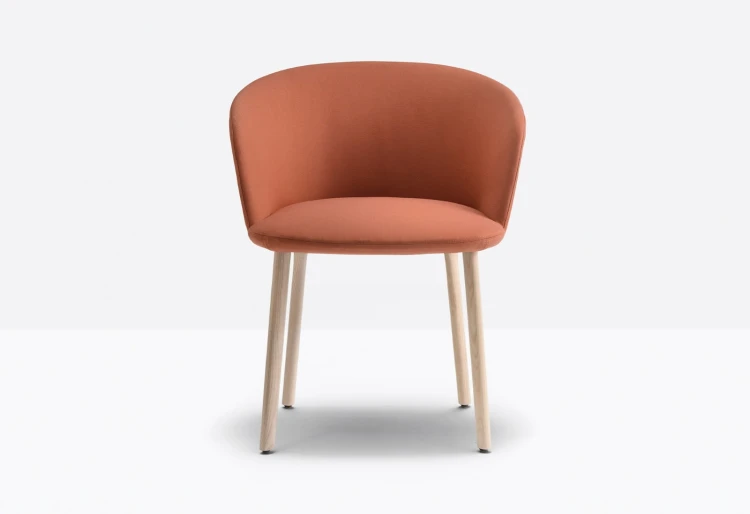 krzesło Nym, krzesło Pedrali, włoski design, krzesło drewniane, krzesło tapicerowane, krzesło do jadalni, krzesło do restauracji, krzesło ergonomiczne
