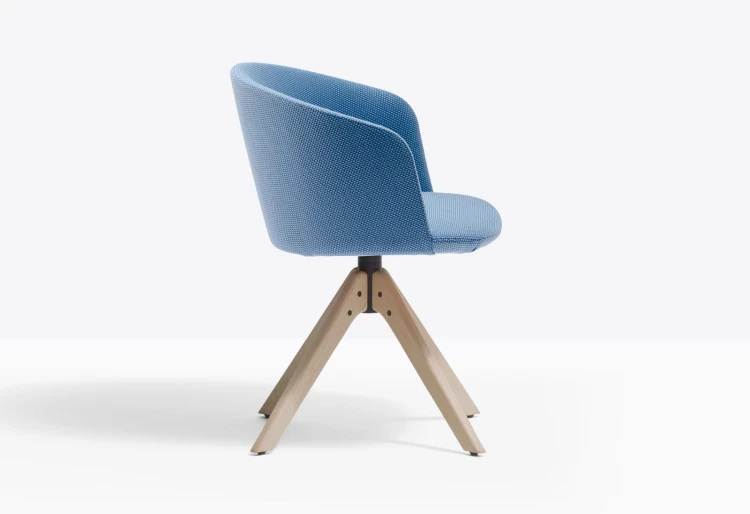 krzesło Nym, krzesło Pedrali, włoski design, krzesło drewniane, krzesło tapicerowane, krzesło do jadalni, krzesło do restauracji, krzesło ergonomiczne