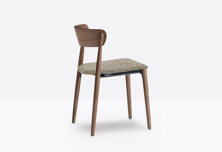 krzesło Nemea, krzesło Pedrali, krzesło drewniane, krzesło do jadalni, krzesło do kuchni, krzesło styl skandynawski, włoski design, nowoczesny design